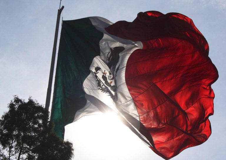 Celebran inicio del Mes de la Bandera en Aguascalientes