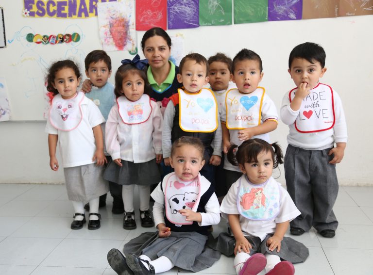Docentes de los Cendi en Aguascalientes participaron en el festejo del Día del Maestro