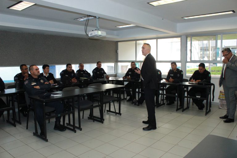 Embajada de Estados Unidos capacita a mandos policiales del Instituto Estatal de Seguridad Pública de Aguascalientes