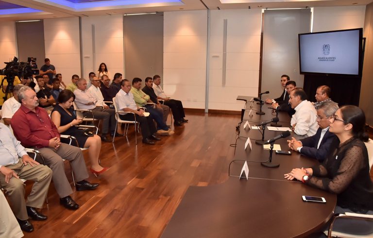 Reunión con 60 líderes sindicales de la CTM en Aguascalientes