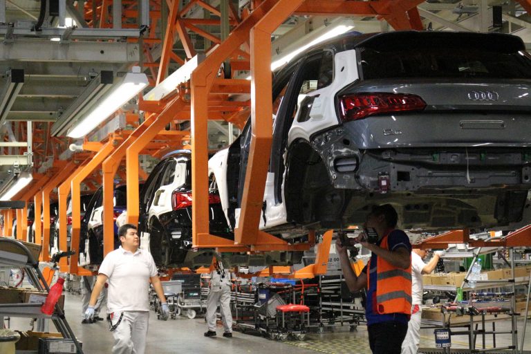 Bajo rendimiento, reto para la educación dual en México