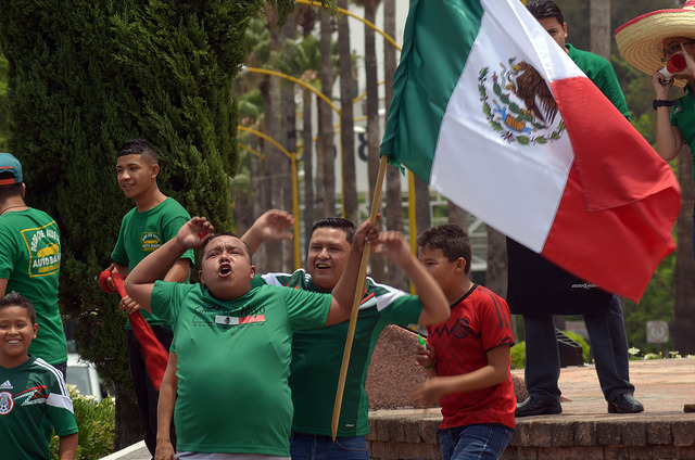 Distraerá Mundial de futbol atención de las elecciones