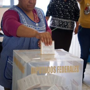 18579255712_d3f02232be_z