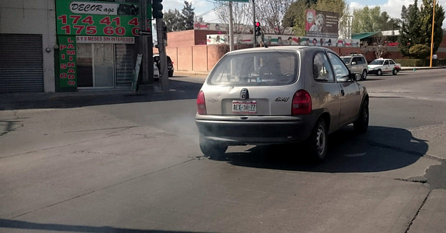 Más de mil 500 detenciones a vehículos contaminantes en Aguascalientes