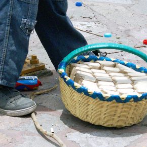 26457960513_f36f835ef8_z