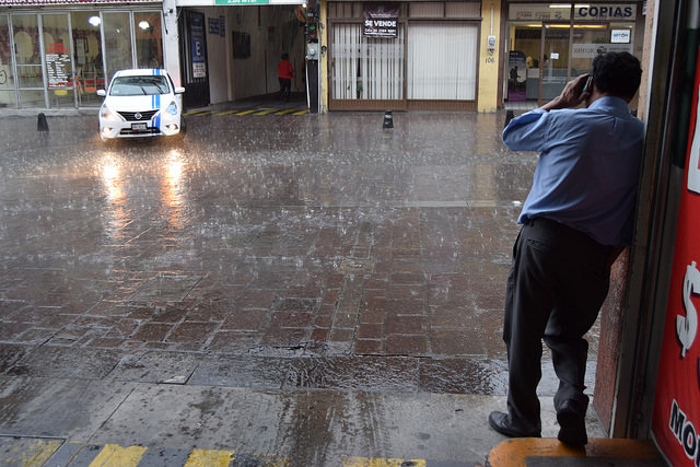 Son fructíferas las lluvias para el comercio de Aguascalientes