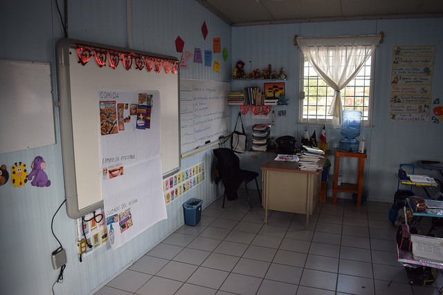 Backhoff Escudero pide equilibrio entre evaluación y formación de docentes