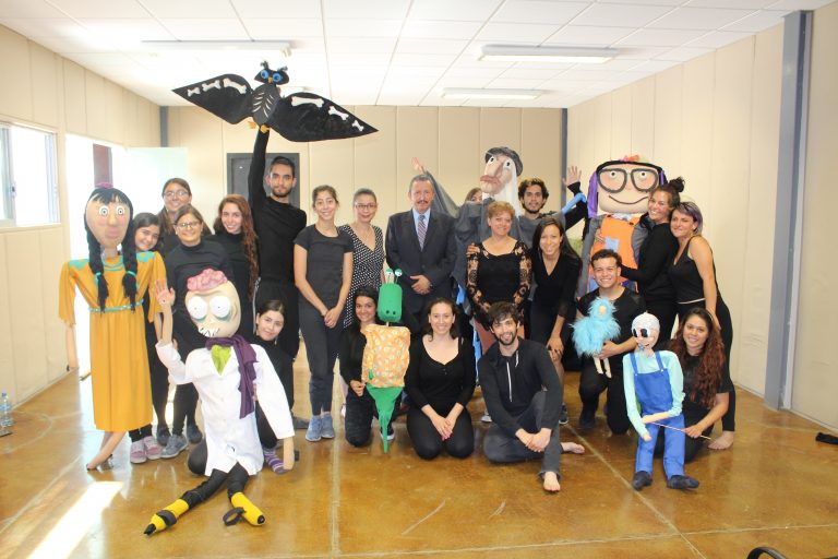 Presentan Cedh Aguascalientes y Universidad de las Artes obra de teatro de títeres