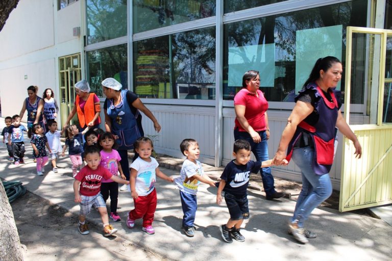 Realizan simulacro de apertura de emergencia en guarderías en Aguascalientes