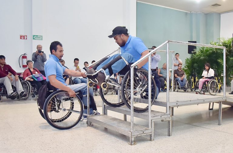 Inicia curso de Rehabilitación Activa para Personas con Discapacidad Motora y Usuarios de Silla de Ruedas en Aguascalientes