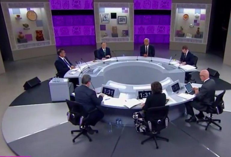 Verificado 2018 | Gasolina, energías limpias, transporte público, servicios de salud: el último bloque de los debates presidenciales de este 2018