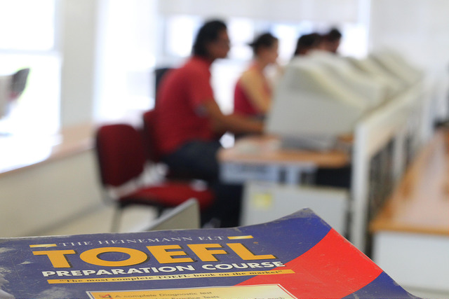 Maestros serán capacitados en Canadá para fortalecimiento del bilingüismo en educación básica