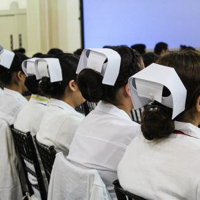 17944997132_2dd704c133_z