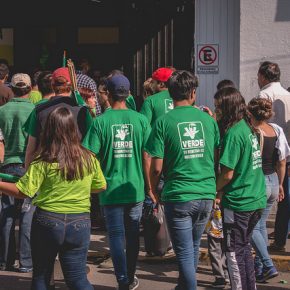 28244683878_49fea2e0fc_z