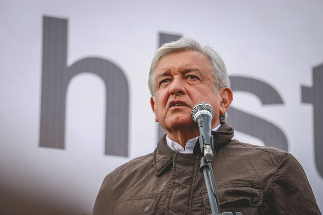 Son favorables las acciones de austeridad que asumirá López Obrador