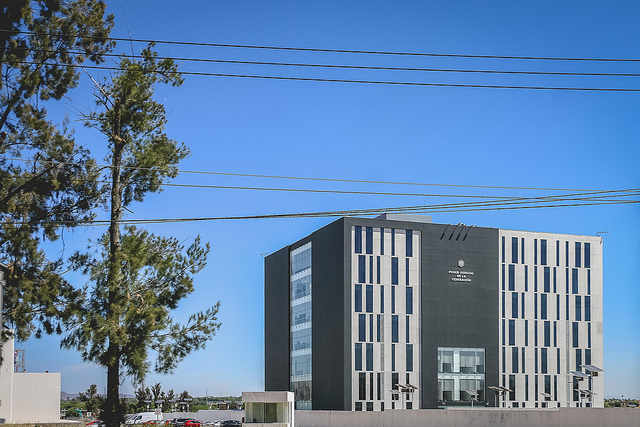 Entregan reconocimientos en el Poder Judicial de Aguascalientes por el Día del Abogado