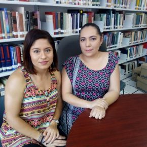 maestra-libia-xamanek-cortijo-palacios-y-doctora-tamara-cibria-n-llanderal-en-biblioteca-del-instituto-de-neuroetologi-a3-jpg