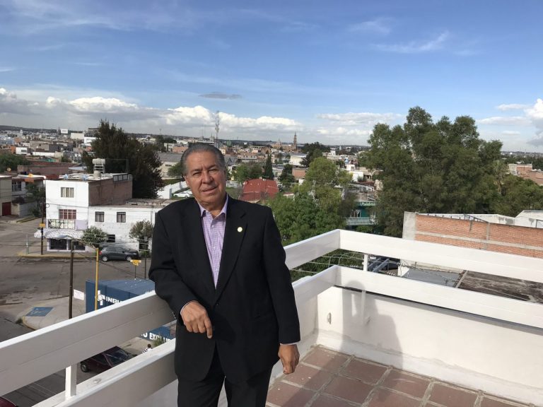 Entrevista con Sergio Torres, estratega político con 30 años de experiencia