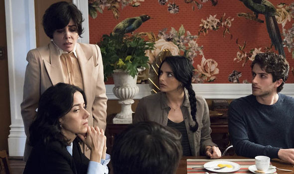 La Casa de las Flores innova al no querer innovar / Bocadillo