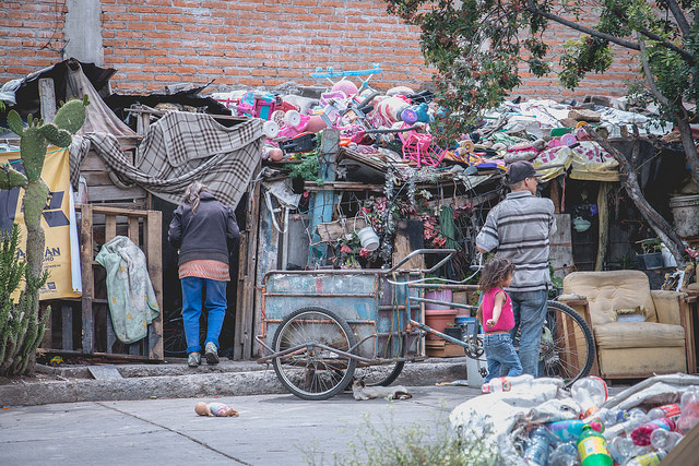 En riesgo por lluvias, 20 mil personas con carencias de vivienda en Aguascalientes
