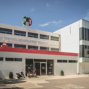 42292125710_3b13f18b0b_z