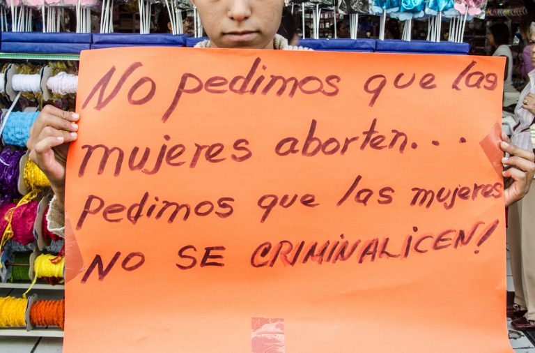 Promete PRD impulsar la despenalización del aborto en el Congreso de Aguascalientes