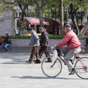 15687413494_fa89b960d1_z