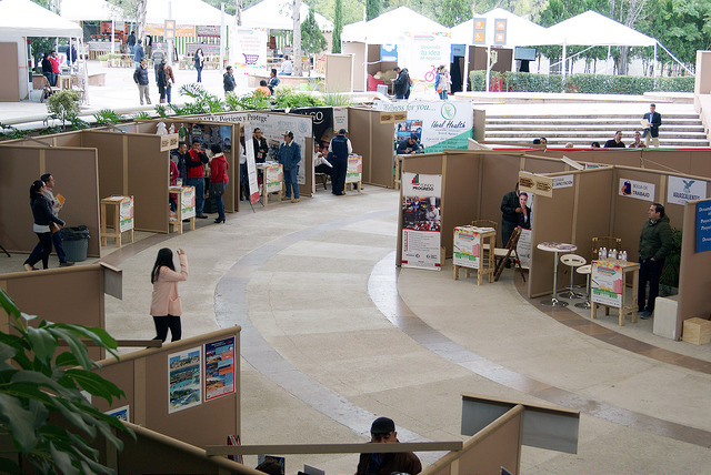 Modernizar los esquemas de comercialización o bajar las cortinas: Canaco Aguascalientes
