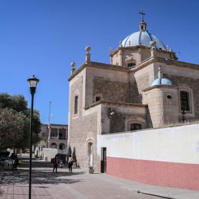 23867952017_01c2e1740d_z