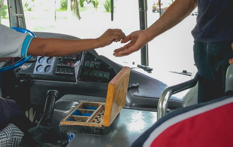 Es injusto el aumento tan alto al pasaje del camión en Aguascalientes