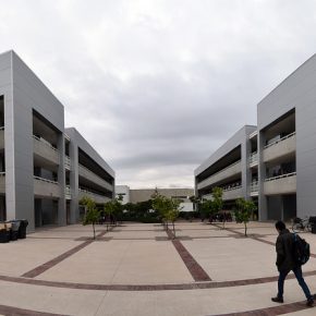 30907068495_893e7fa467_z