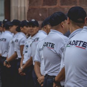 30918195268_82e2a201f1_z