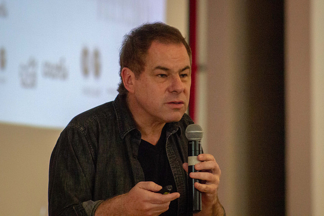 Imparte Carlos Glatt conferencia Yo Futuro: Revolución Industrial 4.0