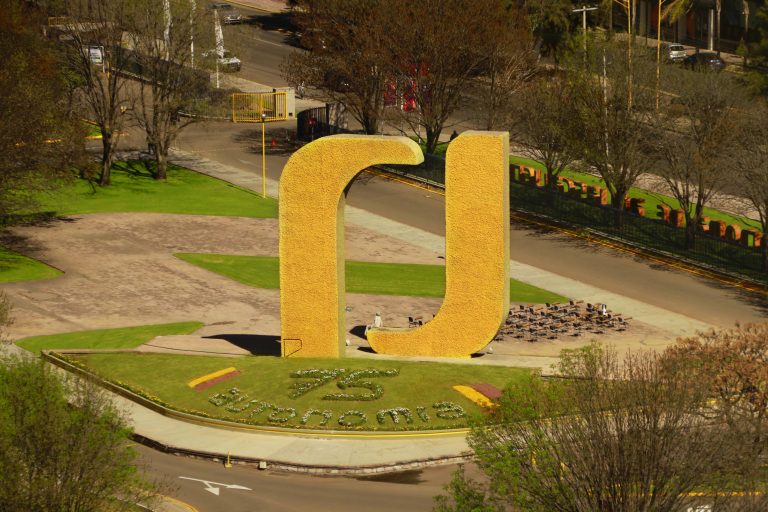 Autónoma de Aguascalientes fortalece su participación en eventos internacionales de comercio electrónico