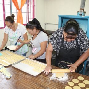 43703398152_ab608d6366_z