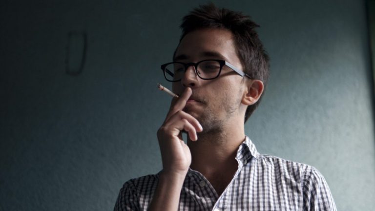 Entrevista al escritor Daniel Saldaña París, sobre El nervio principal