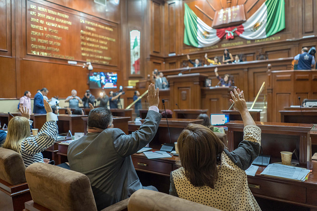 Diputados de Aguascalientes legislan políticas mentirosas y desinformadas