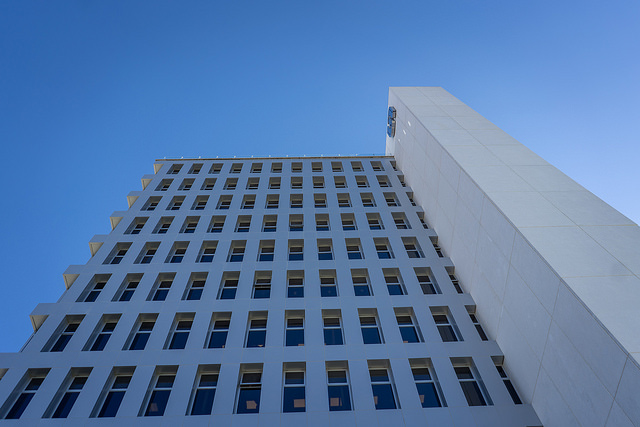 Autónoma de Aguascalientes actualiza a profesionistas a través de diplomados