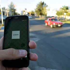 32753017946_0da8317537_z