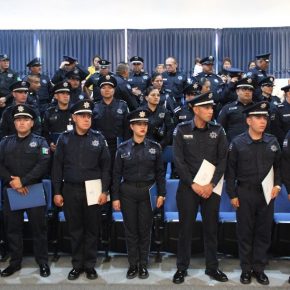 ENTREGA DE CERTIFICADOS FORMACIÓN INICIAL (2)