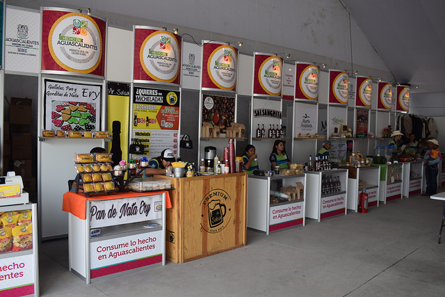 Recomiendan a empresarios de Aguascalientes el registro de su marca como medida de protección