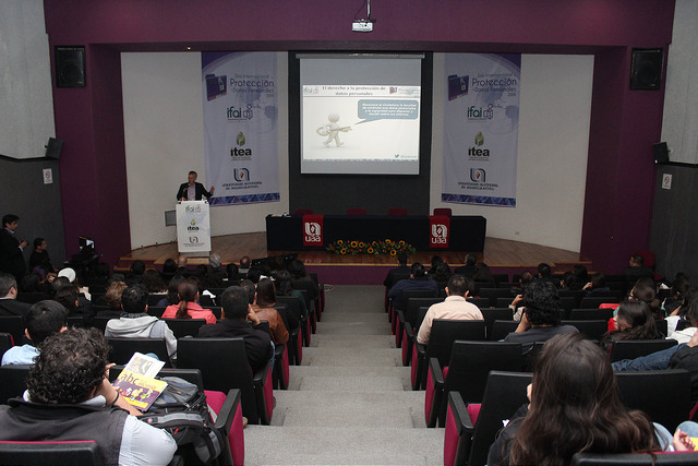 Respecto al software Pegasus, la FGR incumplió la ley general de protección de datos personales