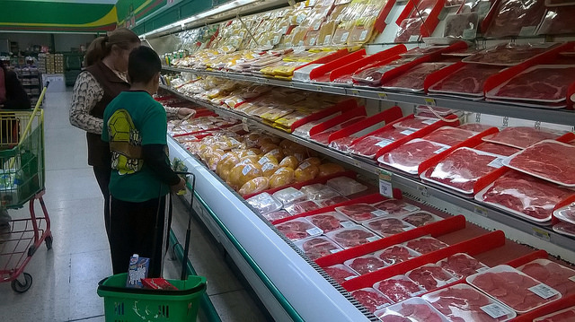 Temen productores que se fije precio a la carne