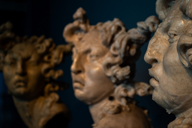 Visita gobernador de Aguascalientes exposición Claroscuro, en Museo Espacio