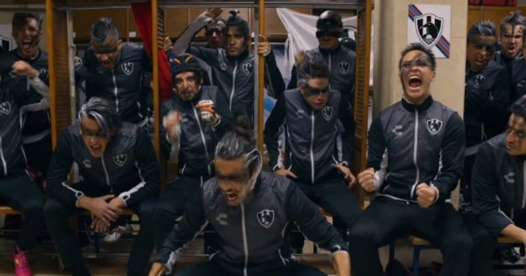 Tentempié 001: Club de Cuervos y Sex Education