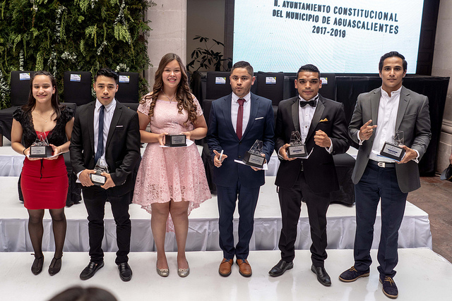 Entregan Premio Municipal de la Juventud y el Premio Municipal al Mérito Deportivo 2019 en Aguascalientes