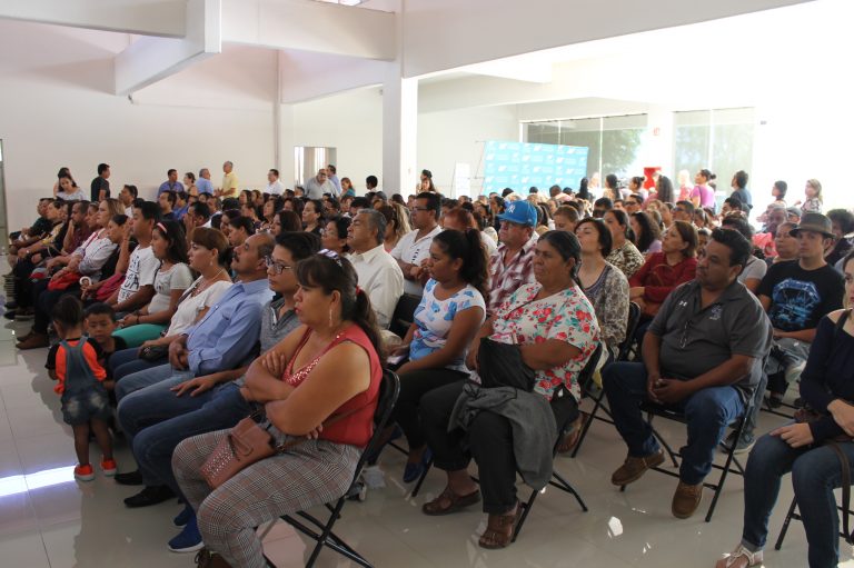 Imparten talleres a padres en la UT Aguascalientes