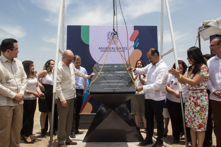 Colocan la primera piedra de la Sala Regional del Tribunal Federal de Justicia Administrativa de Aguascalientes
