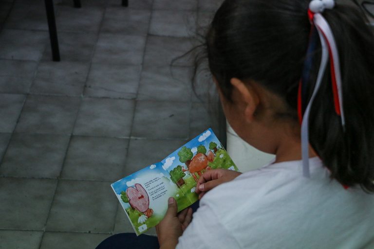 Presentan en Aguascalientes “El Niño Coyote contra los Imis”, creado por el niño Rubén Díaz López-Serna