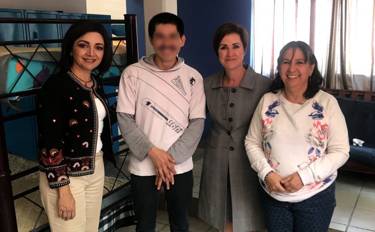 Visita DIF Aguascalientes a personas con discapacidad en la CDMX